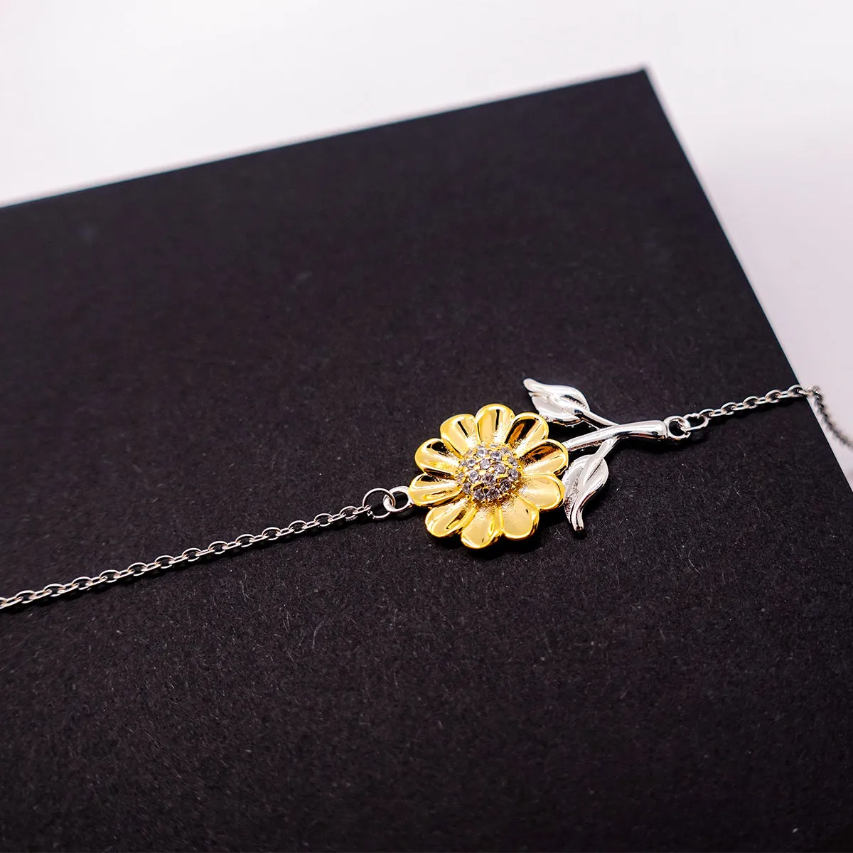 Badass Bookbinder Gifts, I'm Bookbinder not a magician, Sarcastic Sunflower Bracelet for Bookbinder Birthday Christmas for  Men, Women, Friends, Coworkers