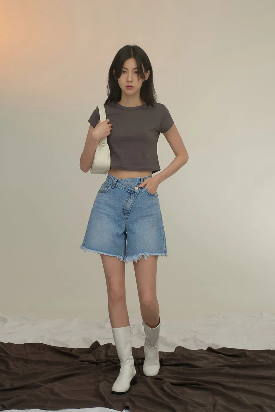 Basic Cotton Cropped T-shirt CA04