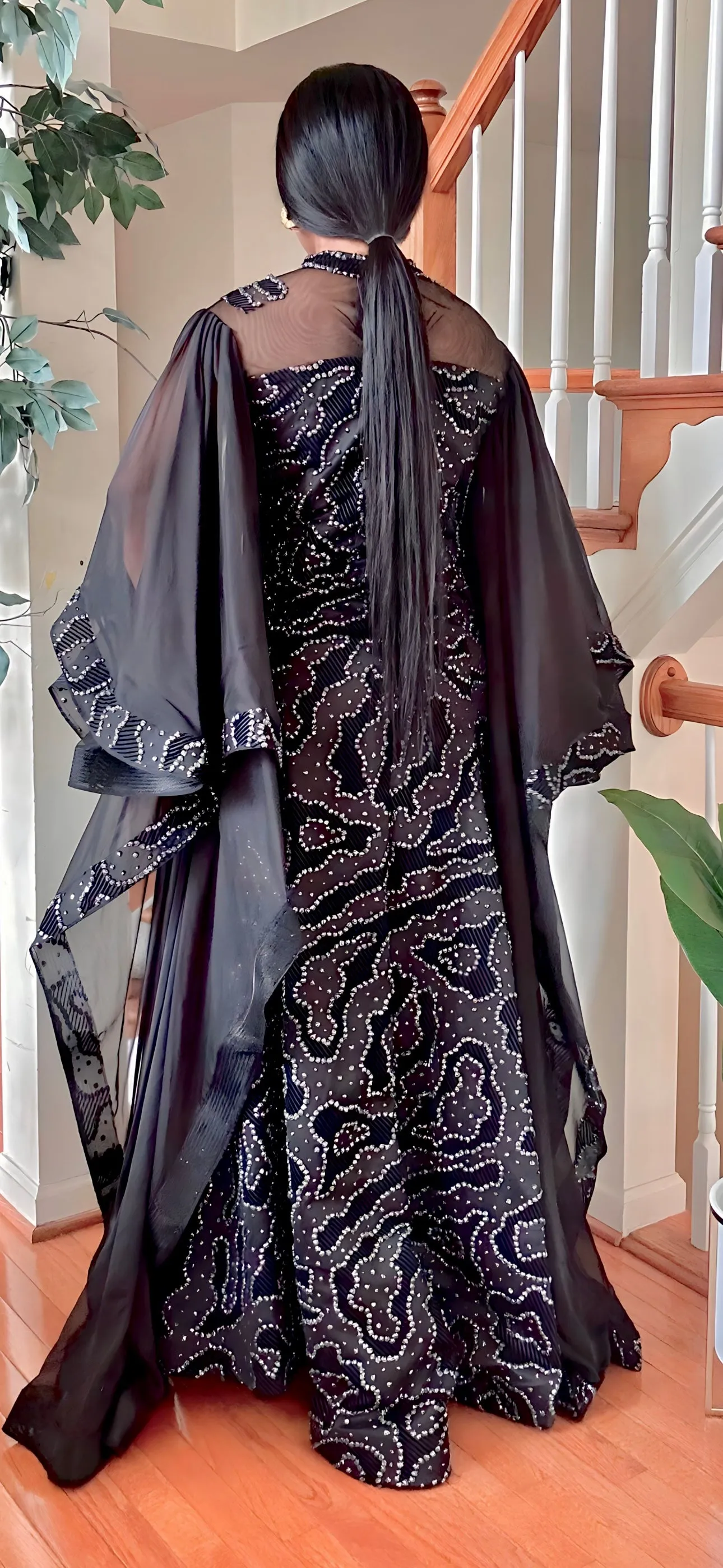 COUTURE DRAMATIC SLEEVE MAXI DRESS(BLACK)