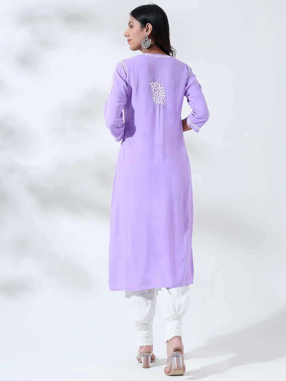 Dori Modal Chikankari Kurti