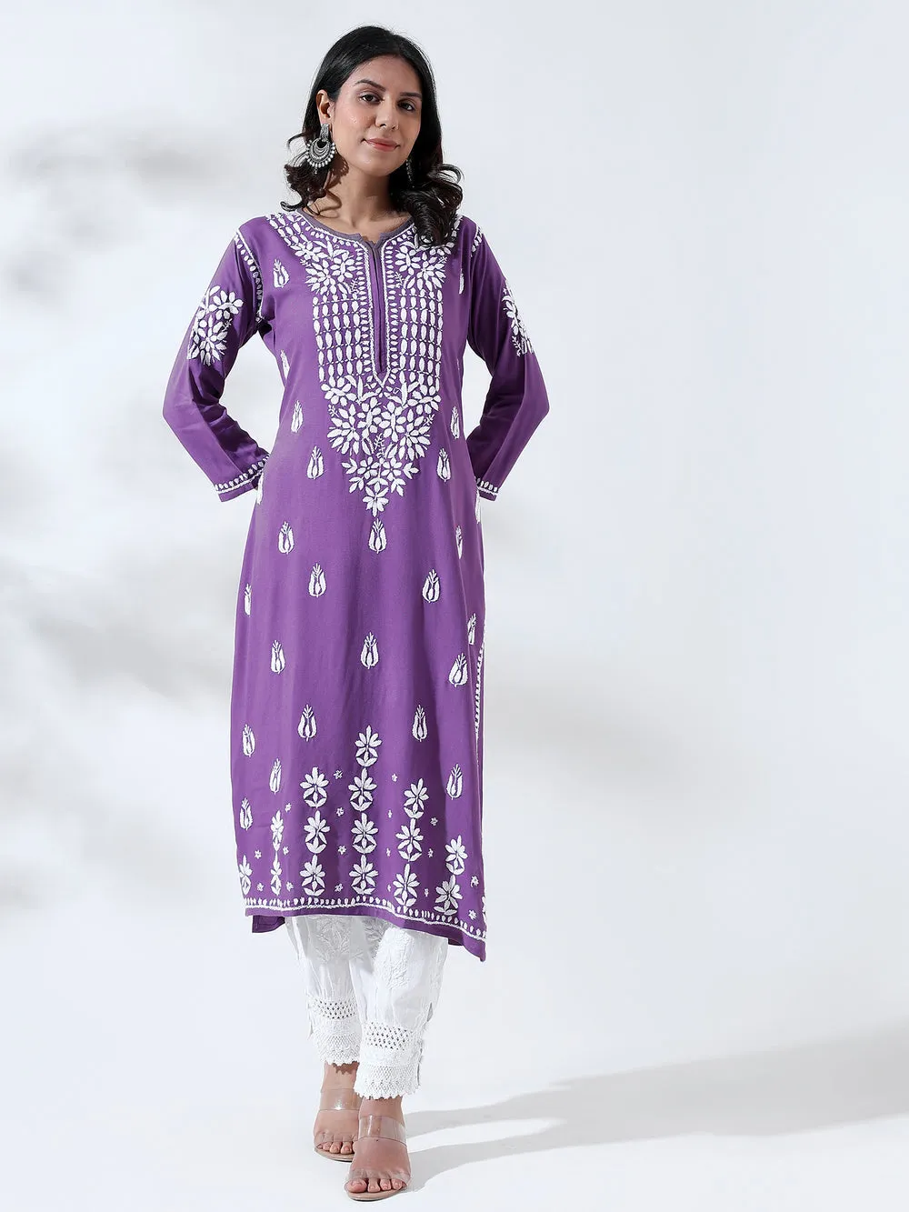 Dori Modal Chikankari Kurti