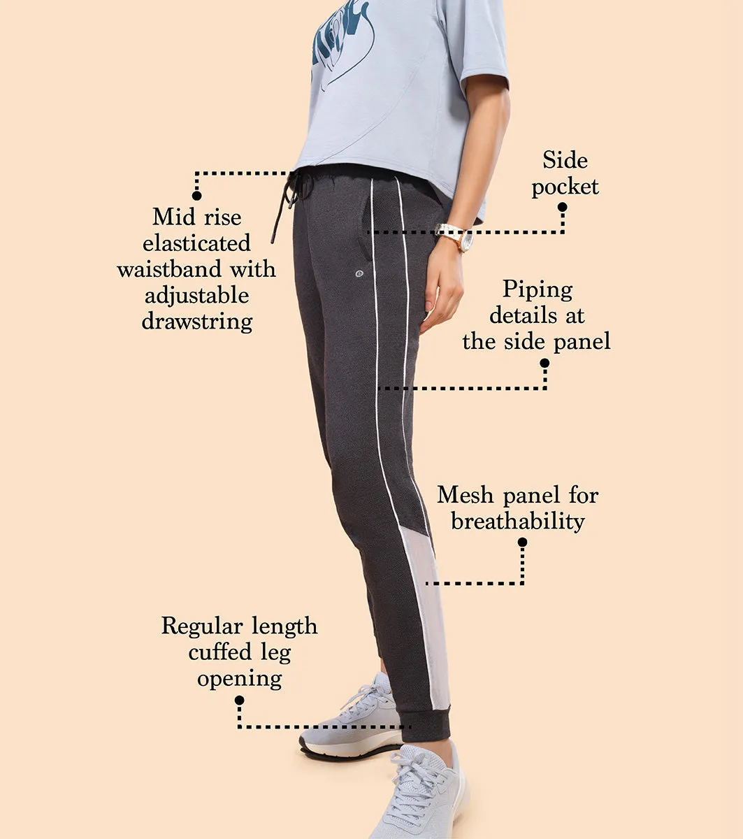 Enamor Relaxed Fit Popcorn Fabric Jogger For Women | Mid Rise Regular Length Piping Jogger | E403