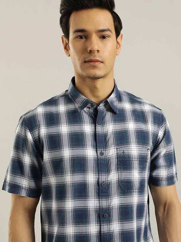 Men Checked Half Sleeve Cotton Blend Shirt