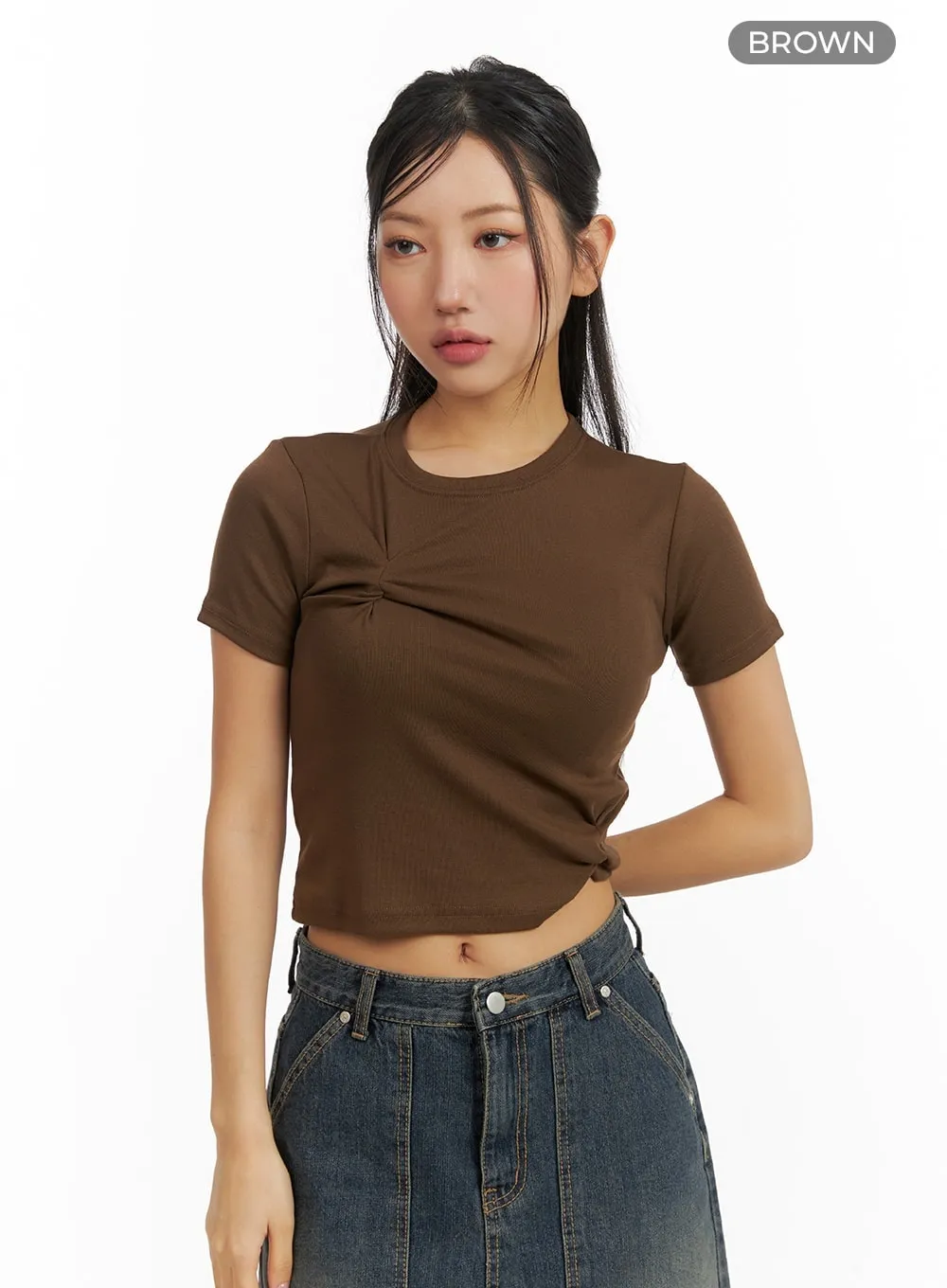 Round Neck Asymmetrical Hem Short Sleeve Tee CM408