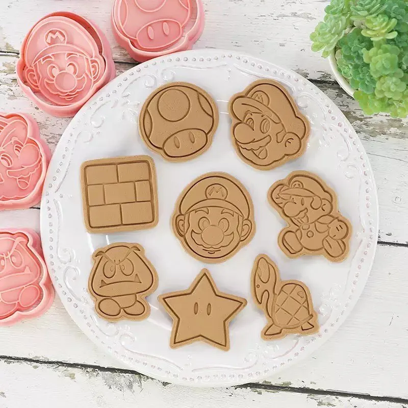 Super Mario Cutter & Stamp Set