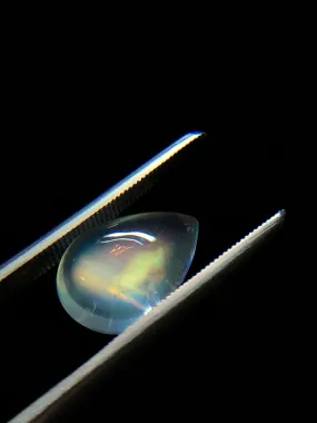 Teardrop Rainbow Moonstone Cabochon