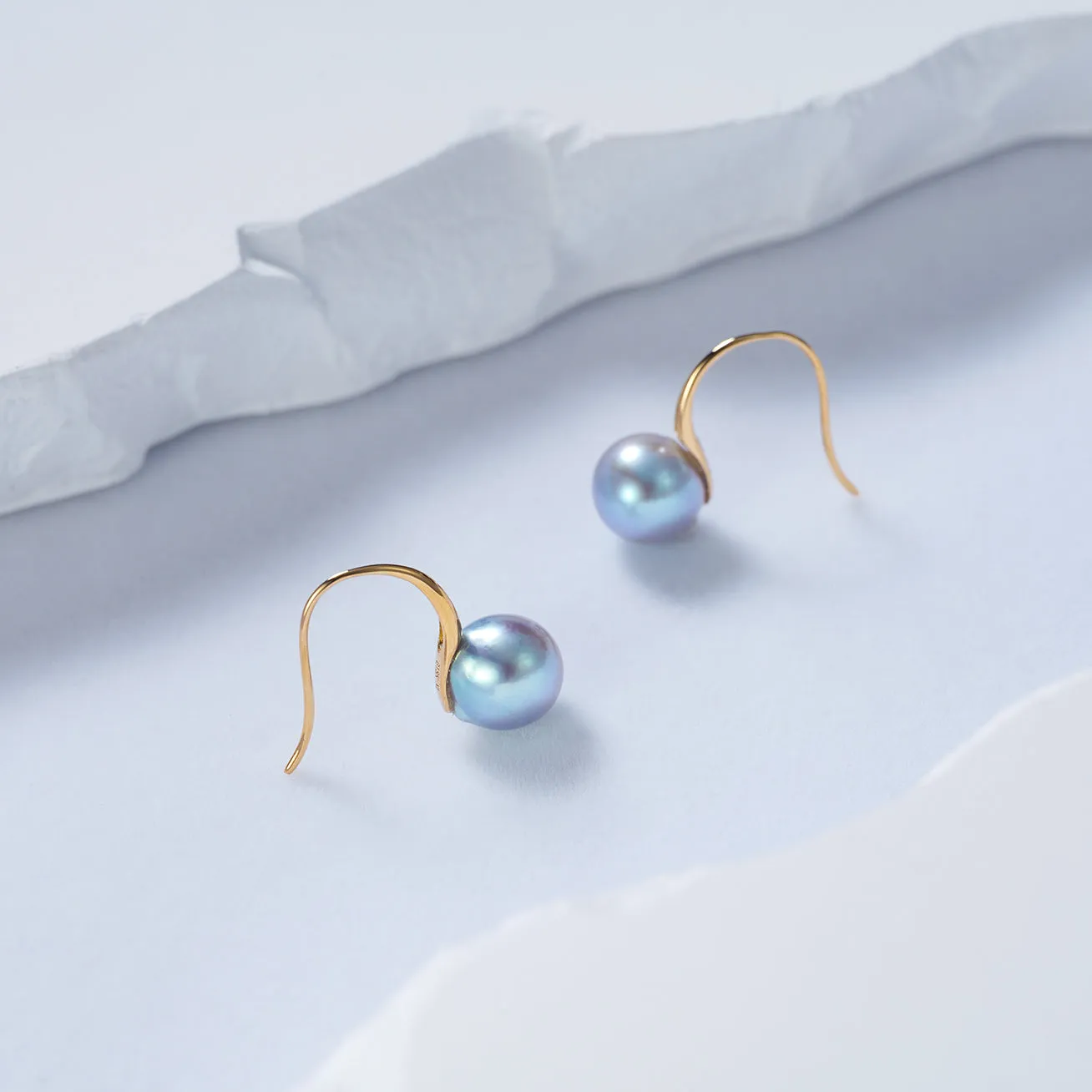 Top Lustre 18K Gold Silver Blue Akoya Pearl Earrings KE00166