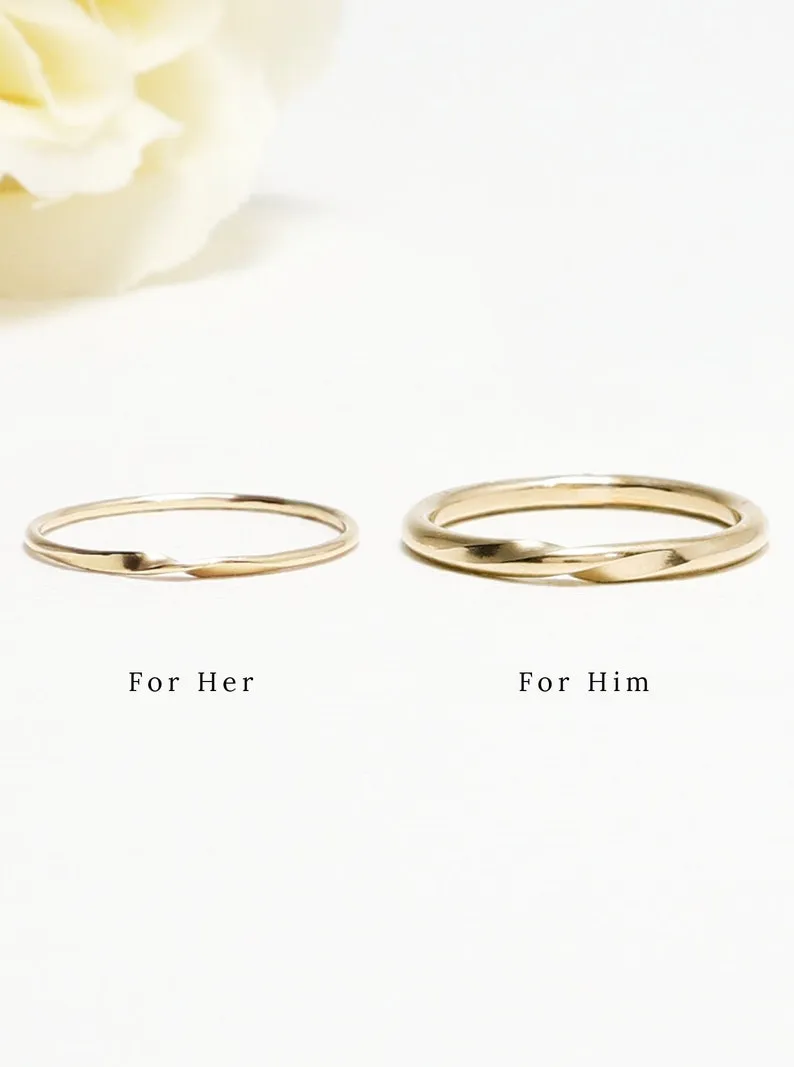 Unique Twist Couple Wedding Ring Set - WM31