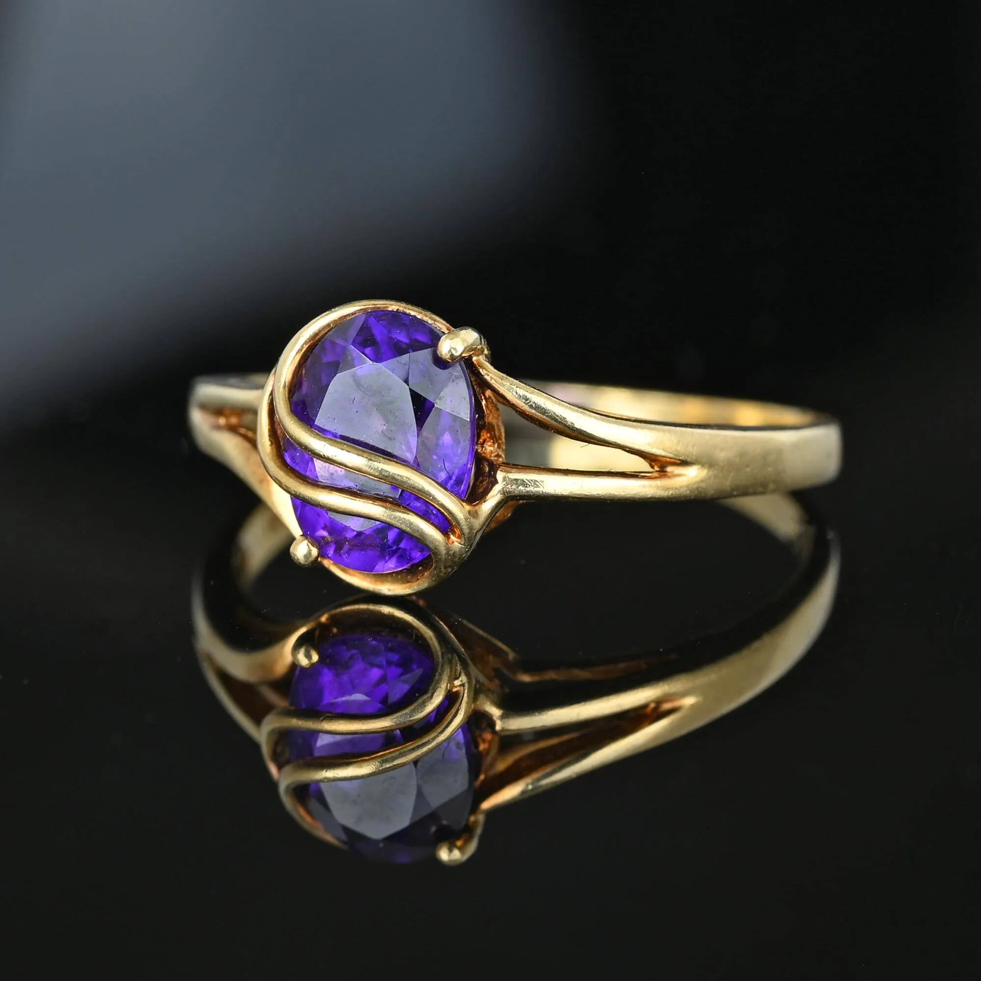 Vintage 10K Gold Bypass Amethyst Ring, Sz 9